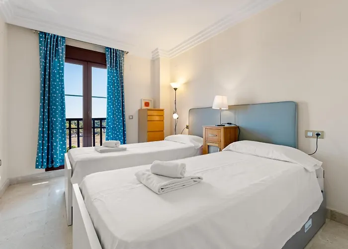 Gazules Del Sol 2458 * Estepona